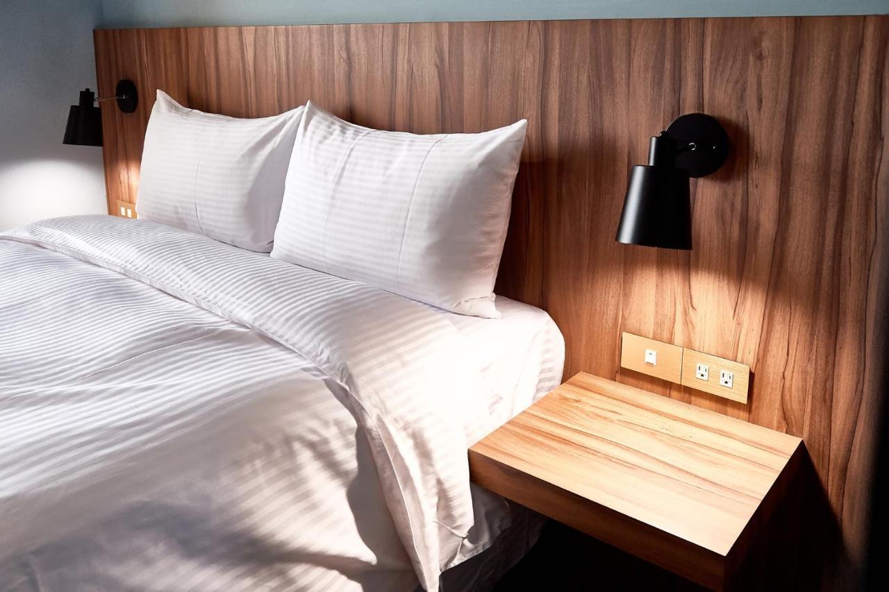 Hotel 翠安儂風旅 à T'ai-tung Extérieur photo