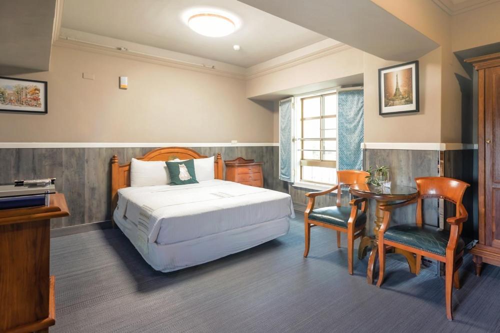 Hotel 翠安儂風旅 à T'ai-tung Extérieur photo