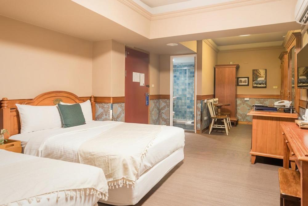 Hotel 翠安儂風旅 à T'ai-tung Extérieur photo